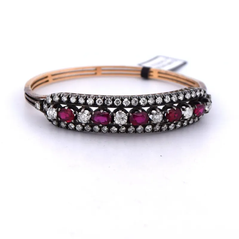 Bracciale vintage en or rose 14 kt et argent 925 avec rubis et diamants sold by 58 Facettes