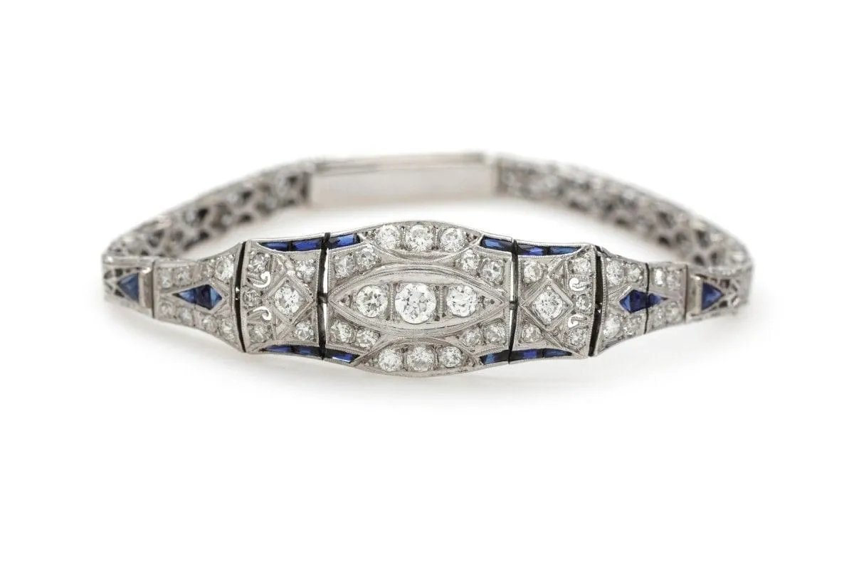 Bracelet Art Déco en or blanc 14k avec diamants et saphirs synthétiques sold by 58 Facettes