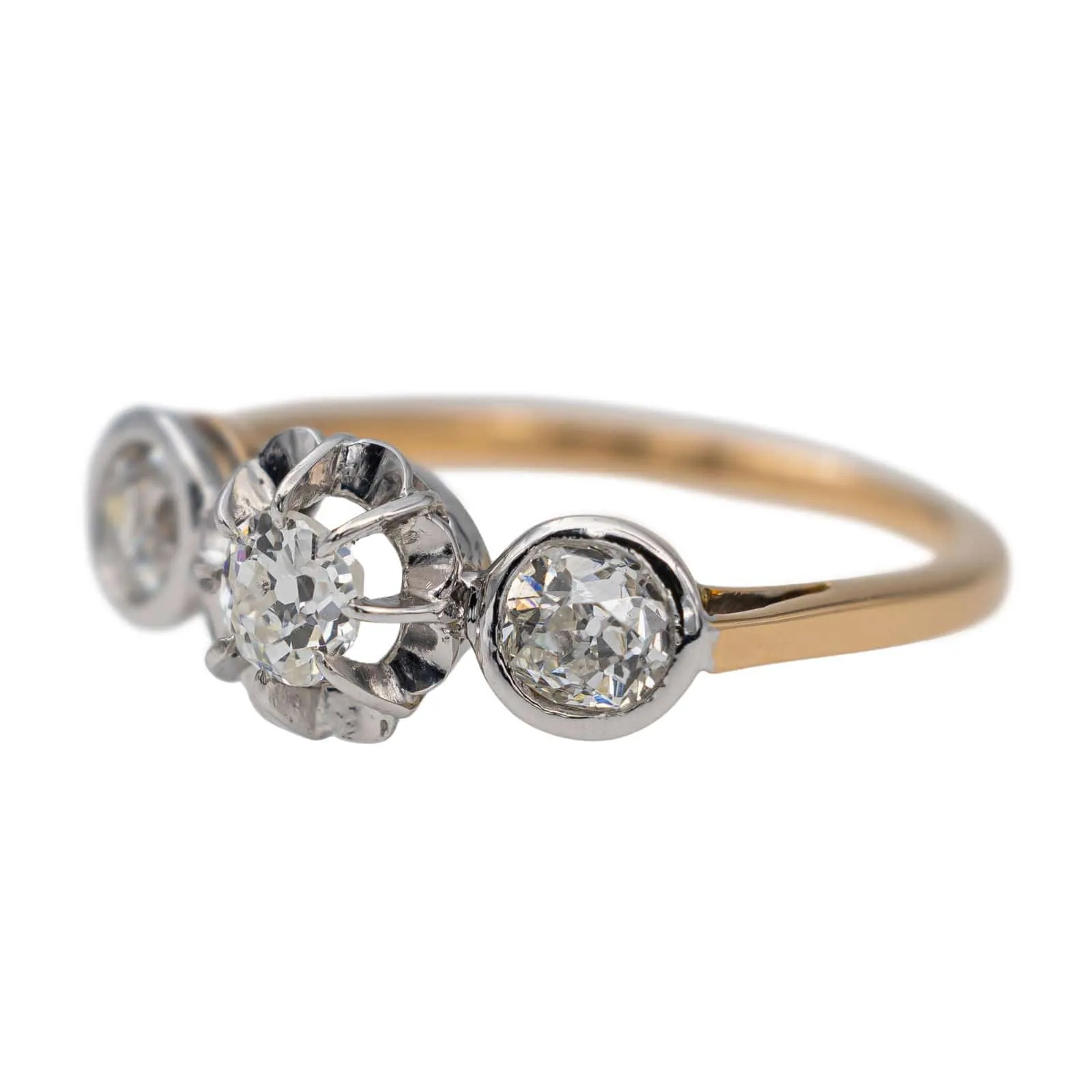 Bague Trilogie Or jaune Diamant sold by 58 Facettes product image thumbnail 3