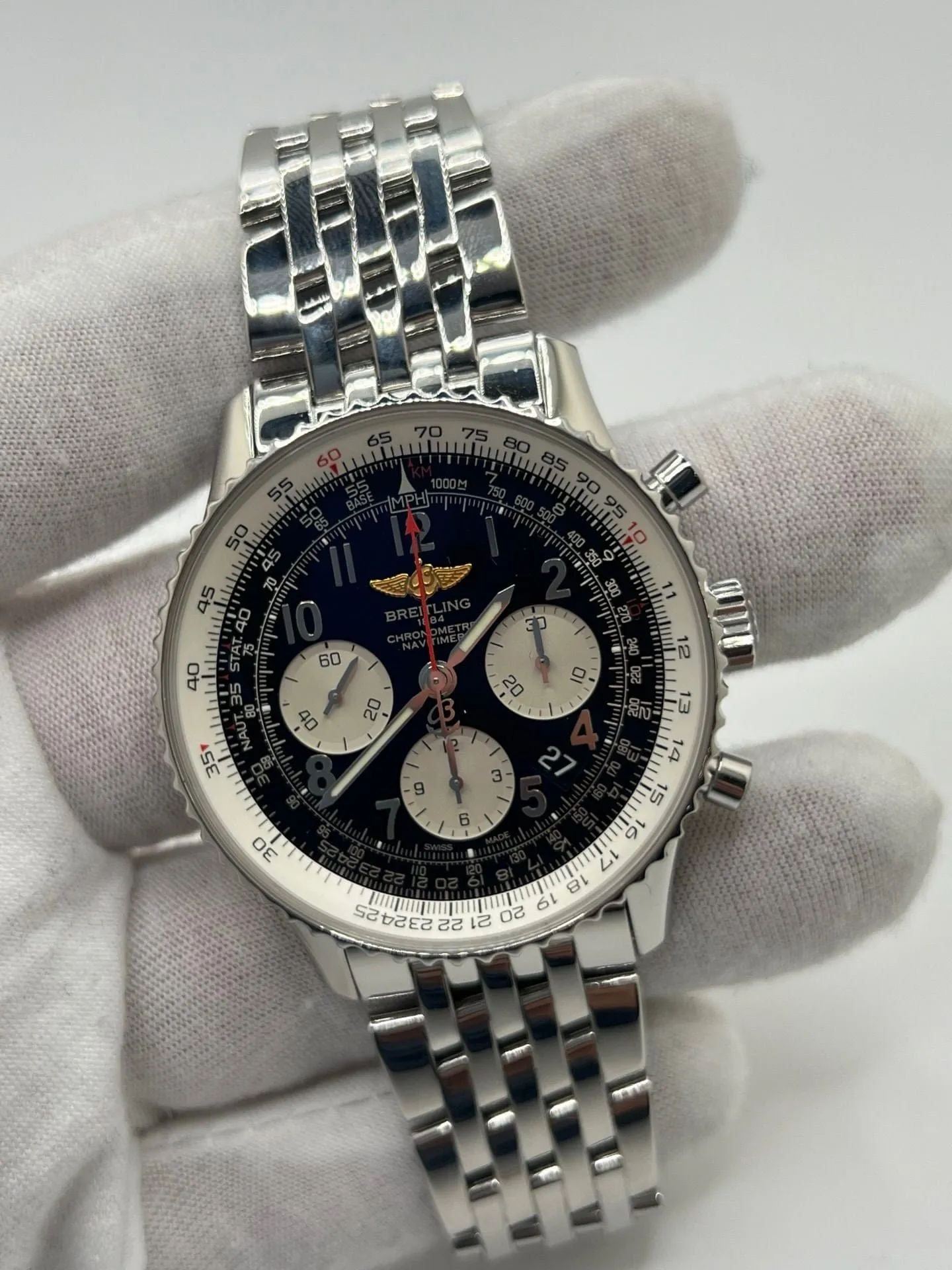 Breitling Navitimer 01 sold by 58 Facettes product image thumbnail 4