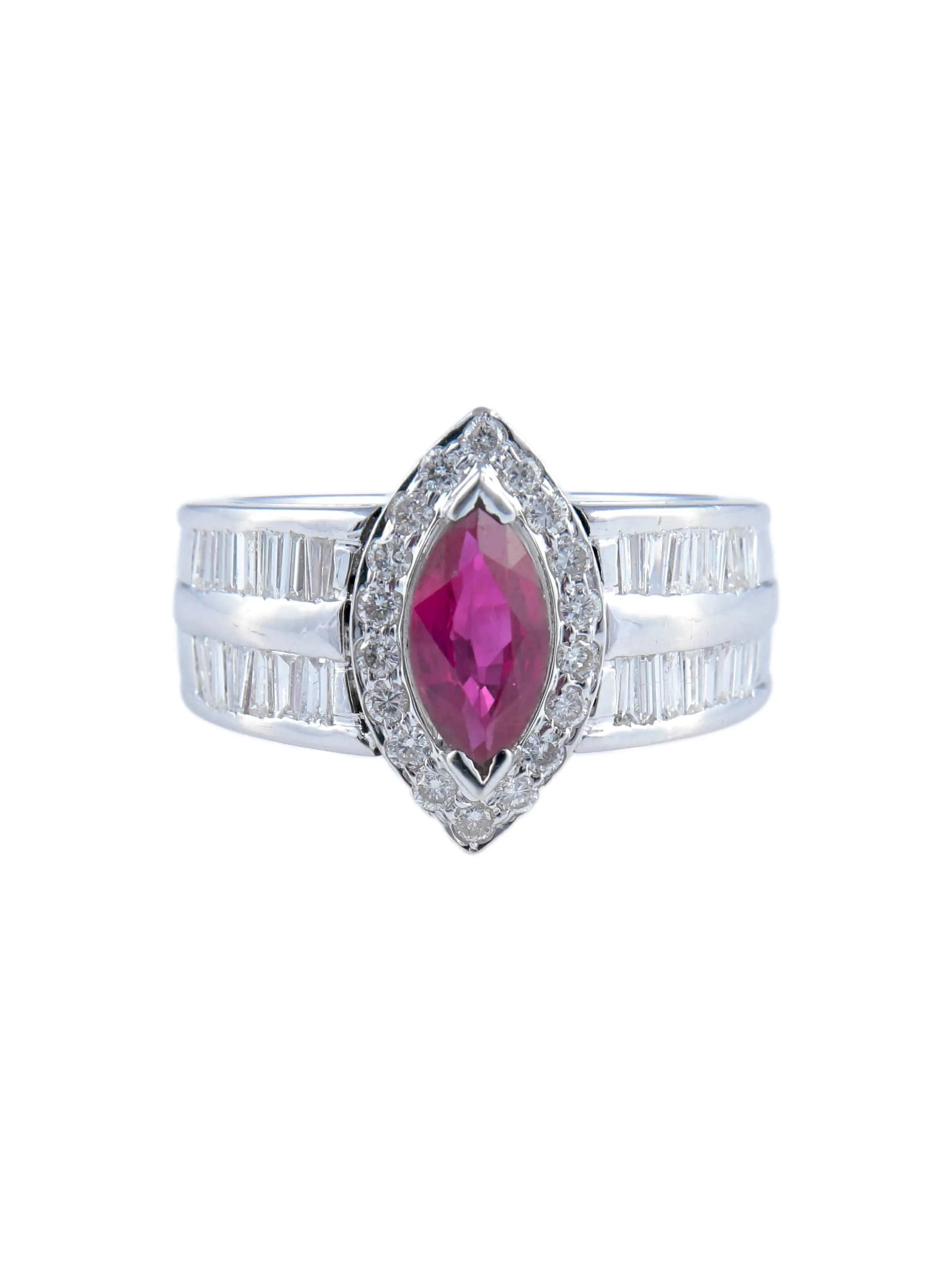 Bague marquise rubis et diamants en or blanc 750 sold by 58 Facettes