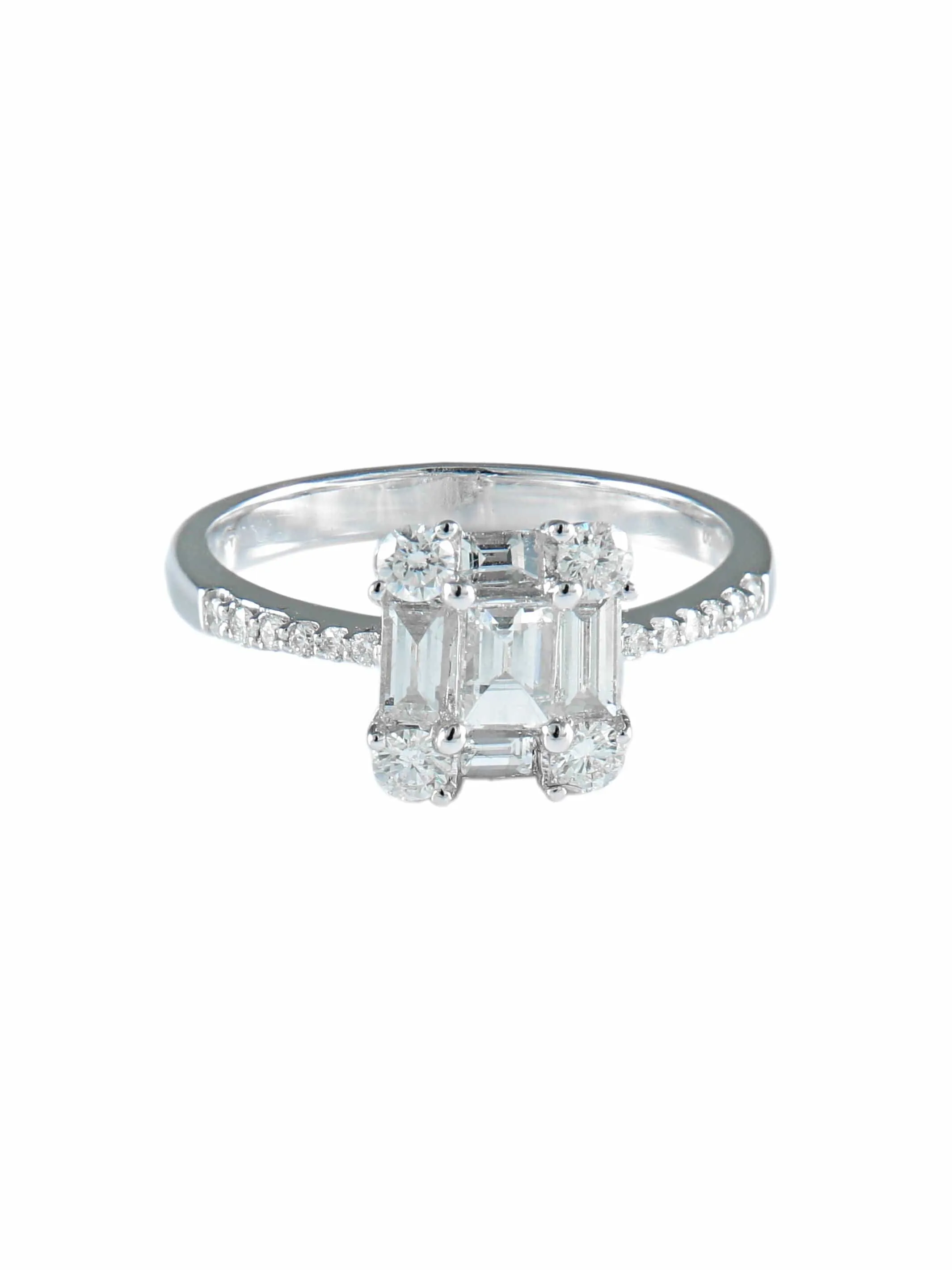 Bague en or blanc 750 avec diamants baguette et brillant sold by 58 Facettes