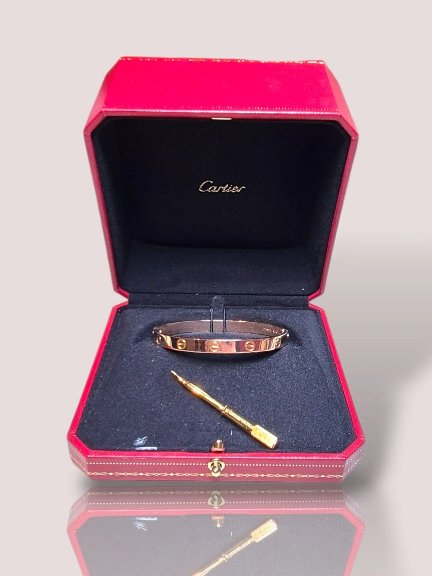 CARTIER - Bracelet LOVE en or rose, taille 18 sold by 58 Facettes product image thumbnail 2