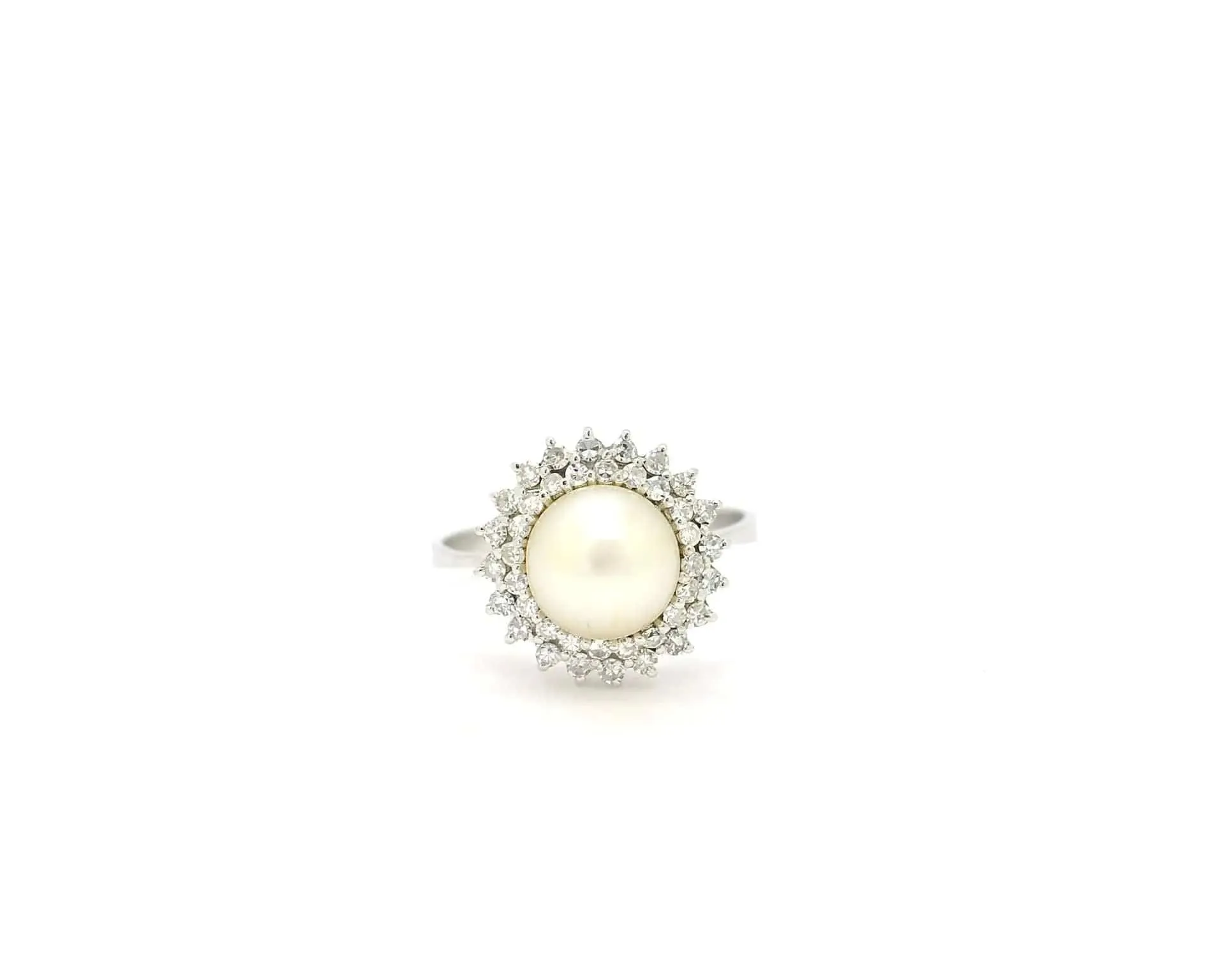 Bague double rangée en or blanc avec perle et diamants sold by 58 Facettes