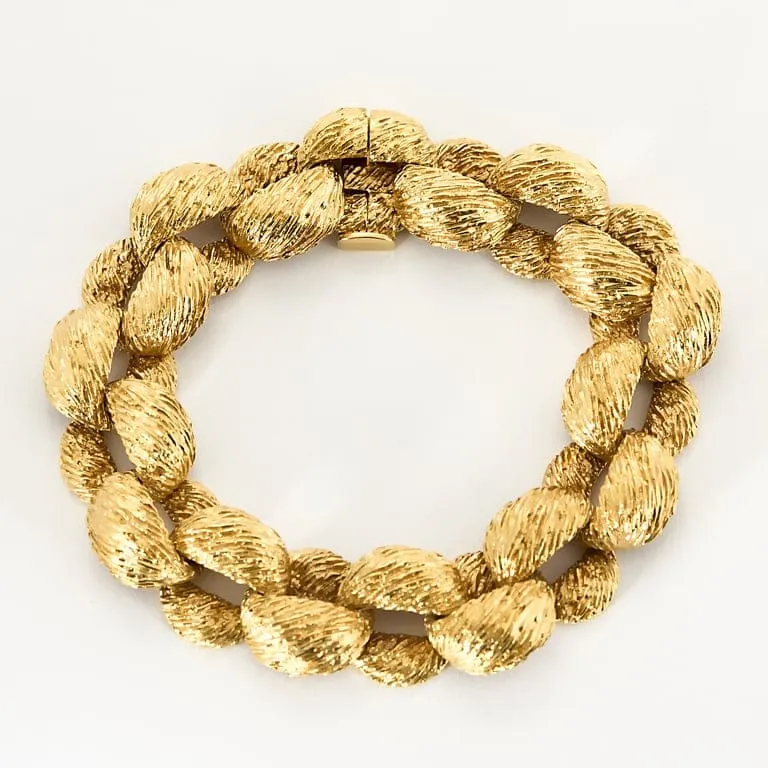 Bracelet en or jaune ciselé sold by 58 Facettes