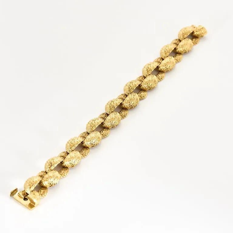 Bracelet en or jaune ciselé sold by 58 Facettes product image thumbnail 3