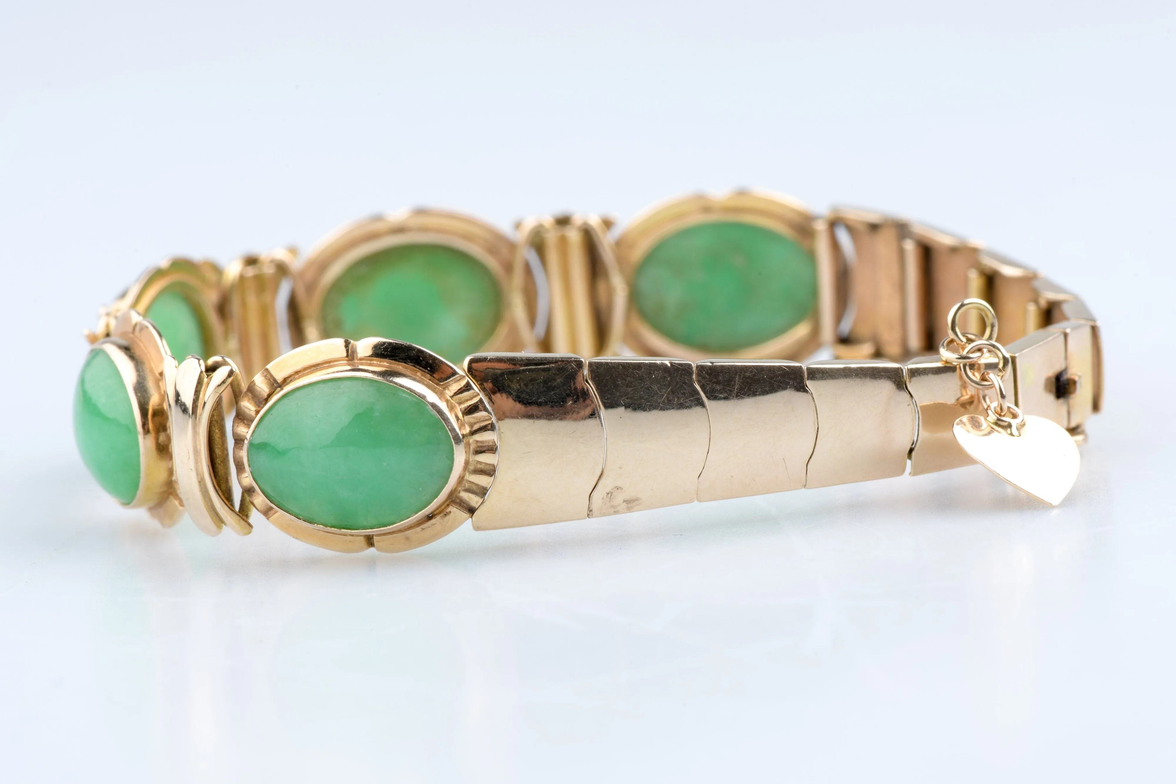 Bracelet vintage articulé en jade en or jaune 14K sold by 58 Facettes product image thumbnail 3