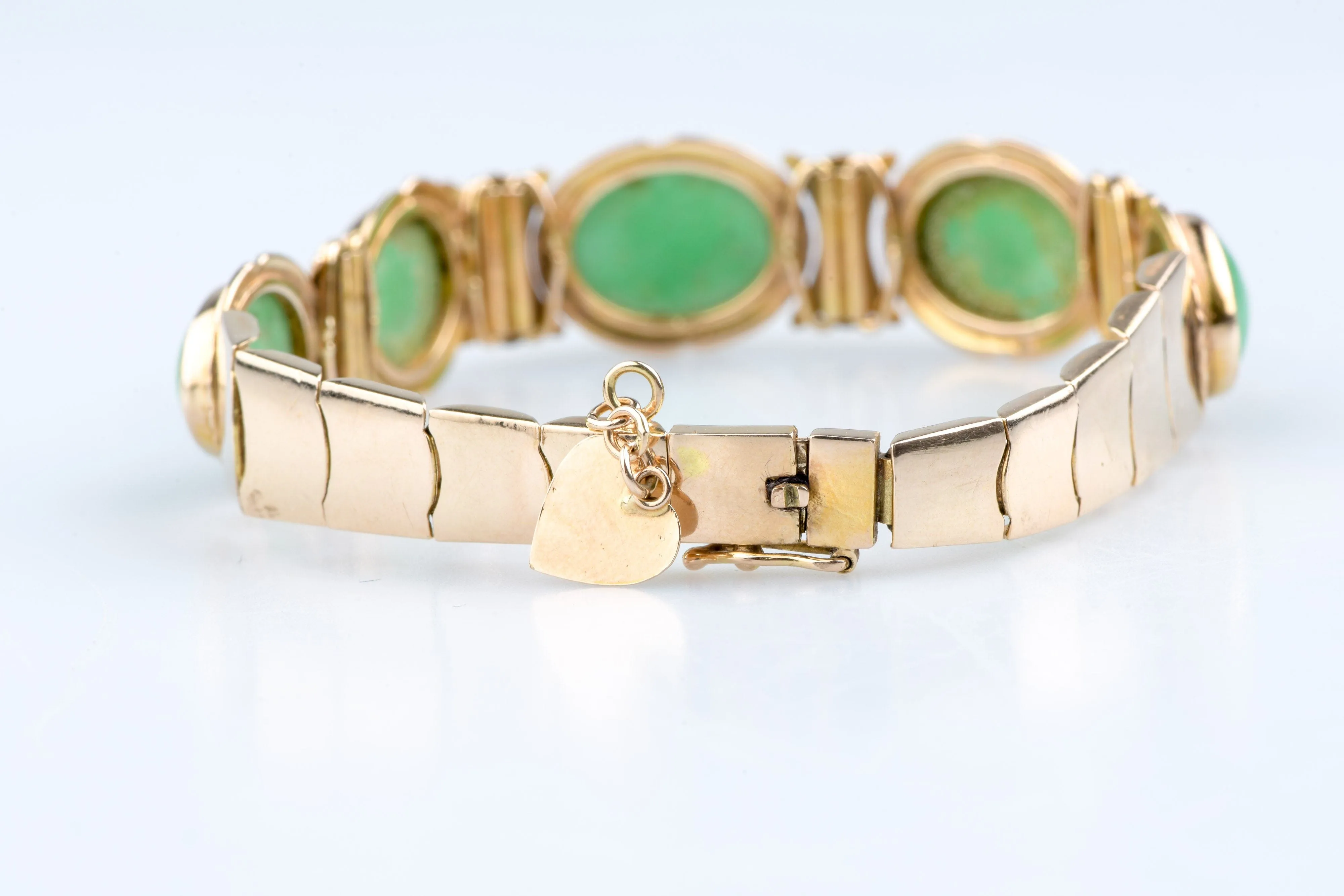 Bracelet vintage articulé en jade en or jaune 14K sold by 58 Facettes product image thumbnail 4