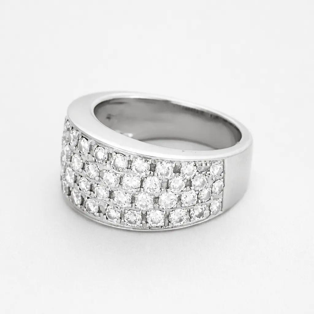 Bague bandeau en or gris et pavage diamants sold by 58 Facettes product image thumbnail 3