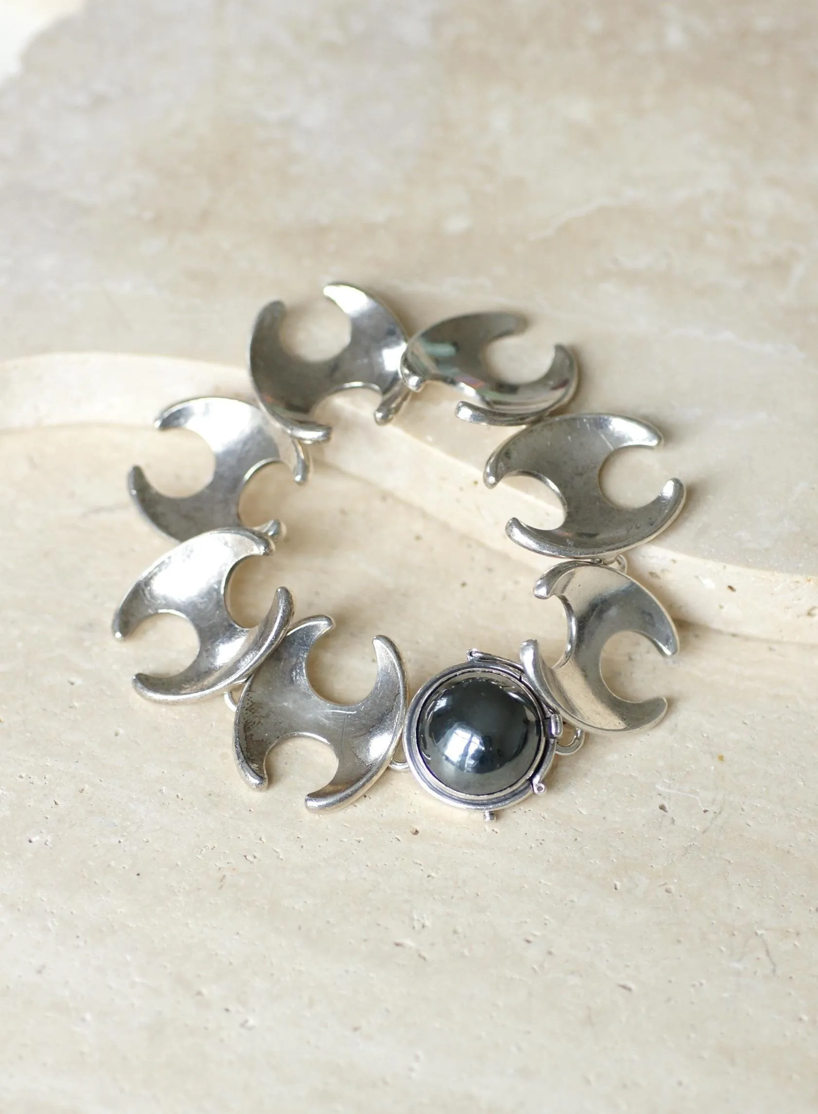 Georg Jensen - Bracelet articulé en argent avec hématite (modèle 130B) sold by 58 Facettes product image thumbnail 3