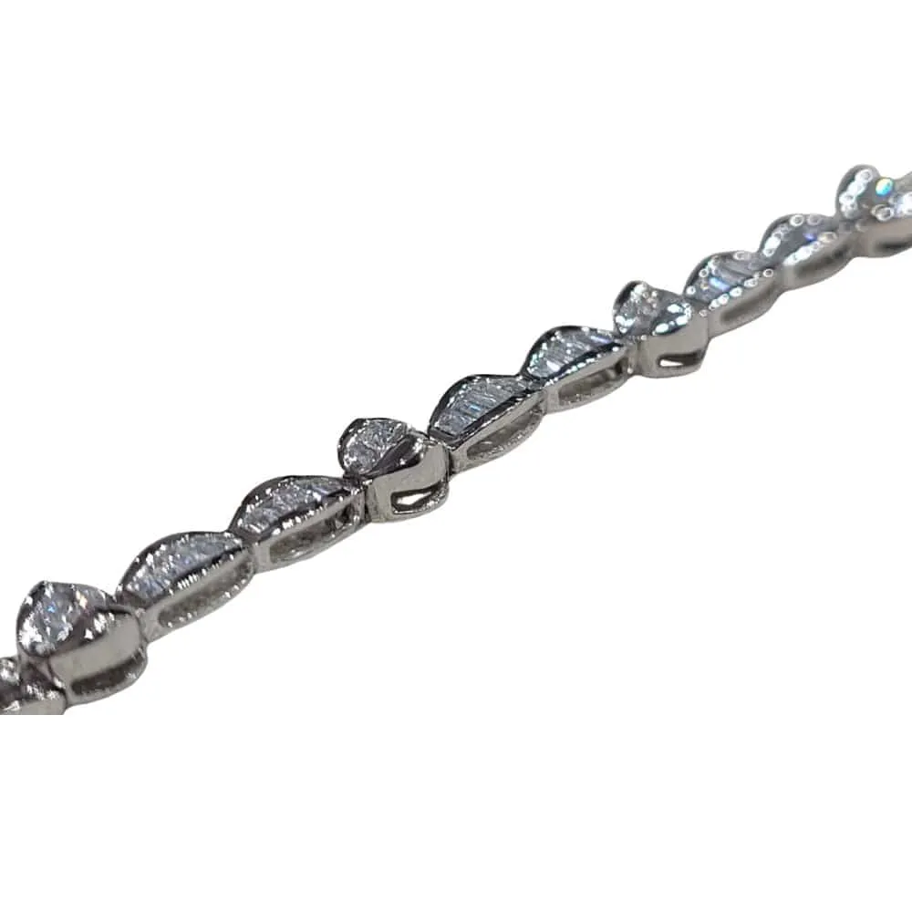 Bracelet - Bracelet en or blanc 18k et diamants sold by 58 Facettes product image thumbnail 4