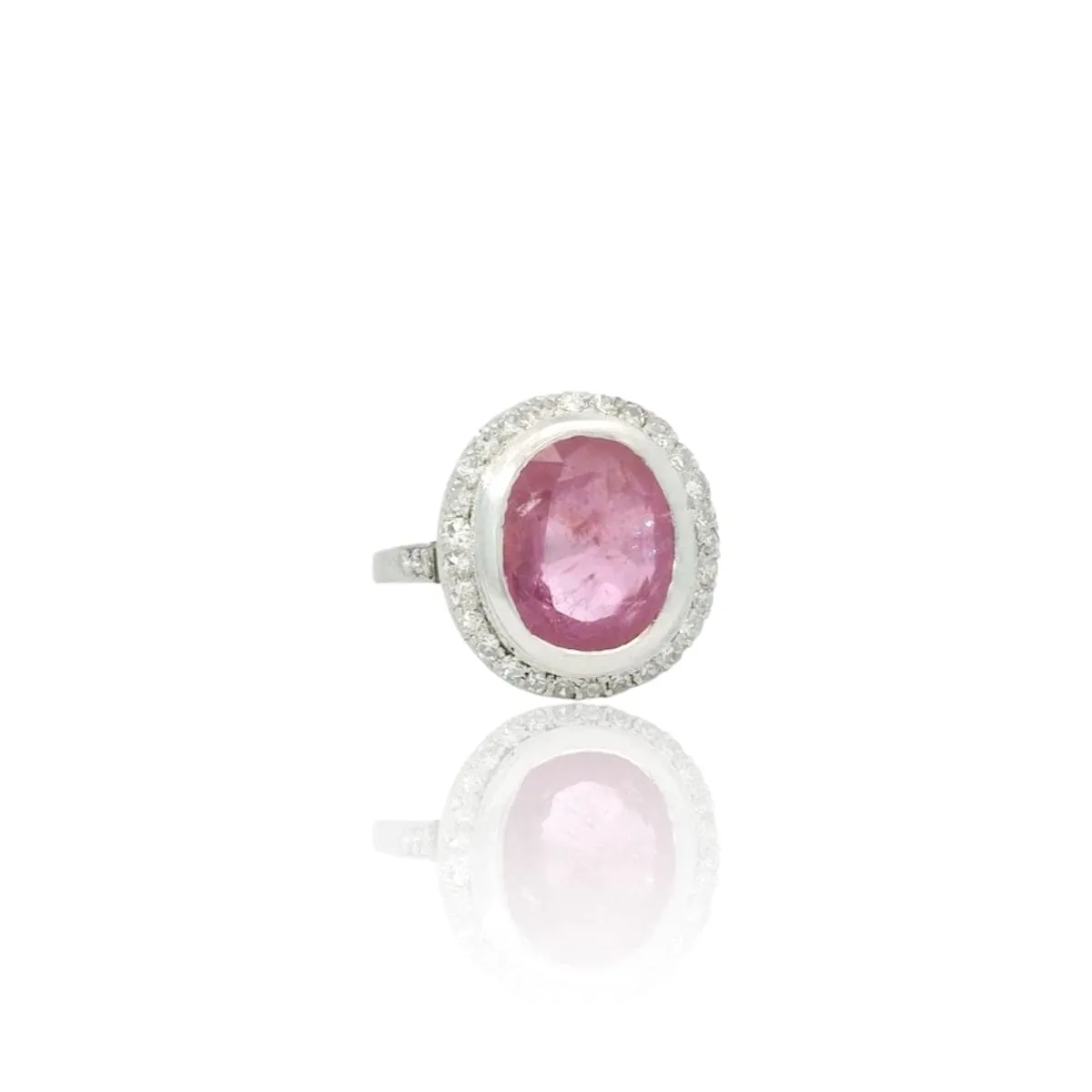 Bague vintage en or blanc 18k et rubis rose, diamants sold by 58 Facettes product image thumbnail 2