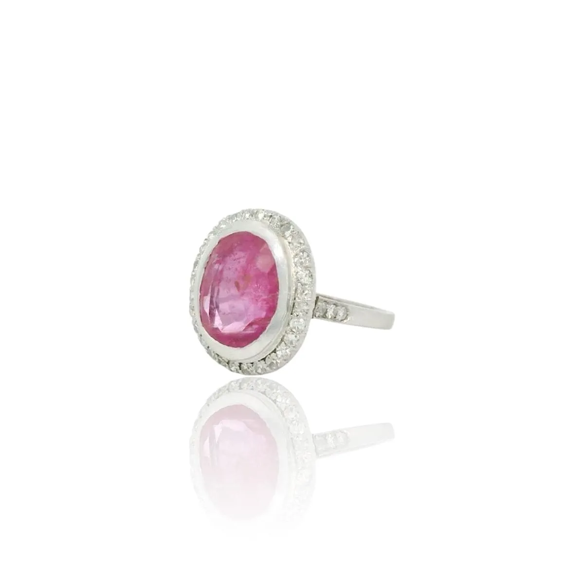 Bague vintage en or blanc 18k et rubis rose, diamants sold by 58 Facettes product image thumbnail 3