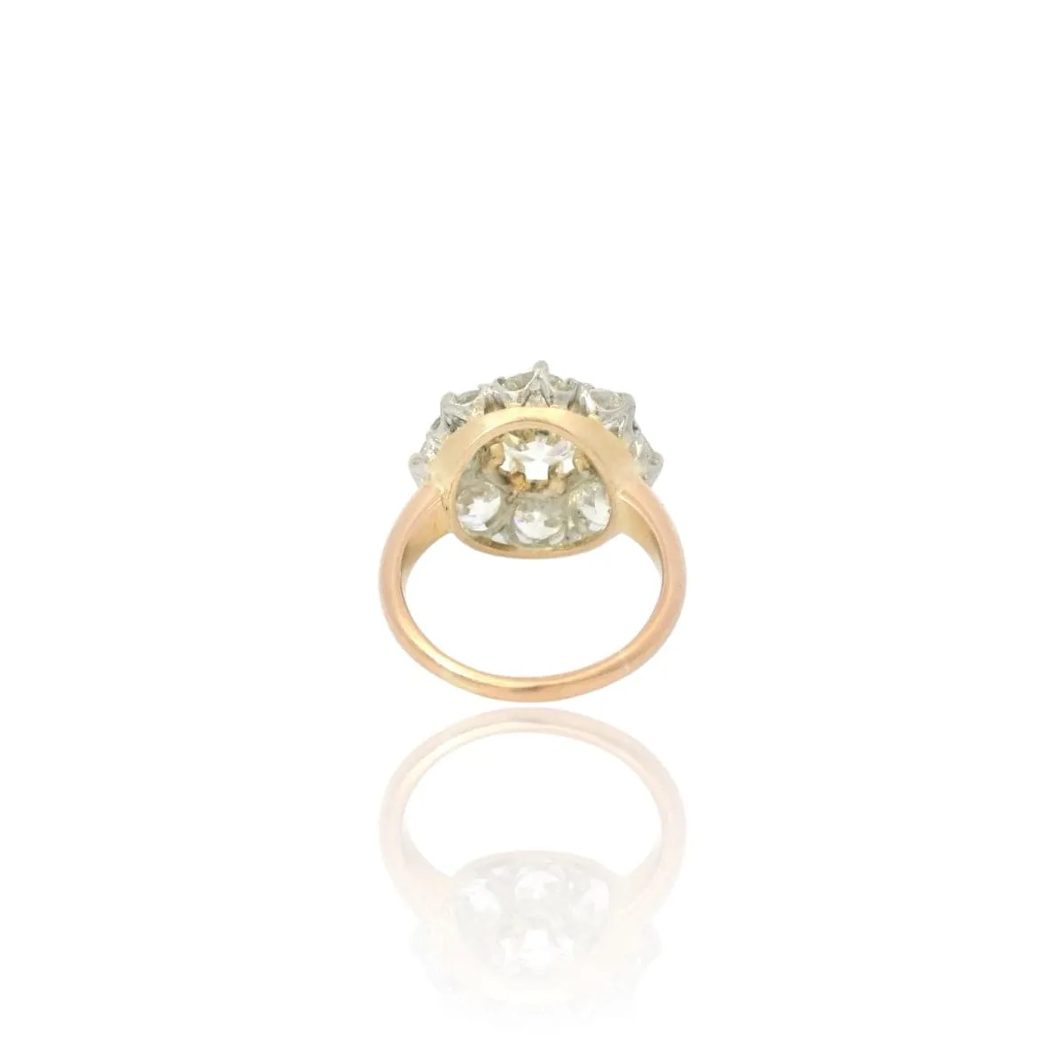 Bague cluster en or blanc et jaune 18k et diamants sold by 58 Facettes product image thumbnail 5