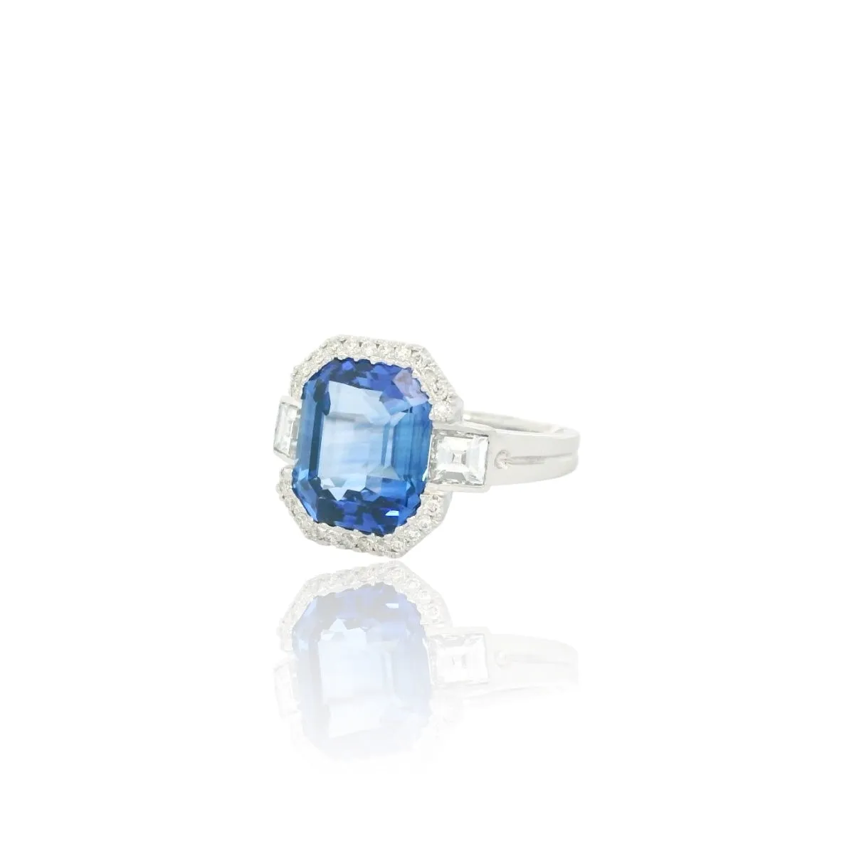 Bague émeraude saphir Ceylan et diamants en or blanc 18k sold by 58 Facettes product image thumbnail 4