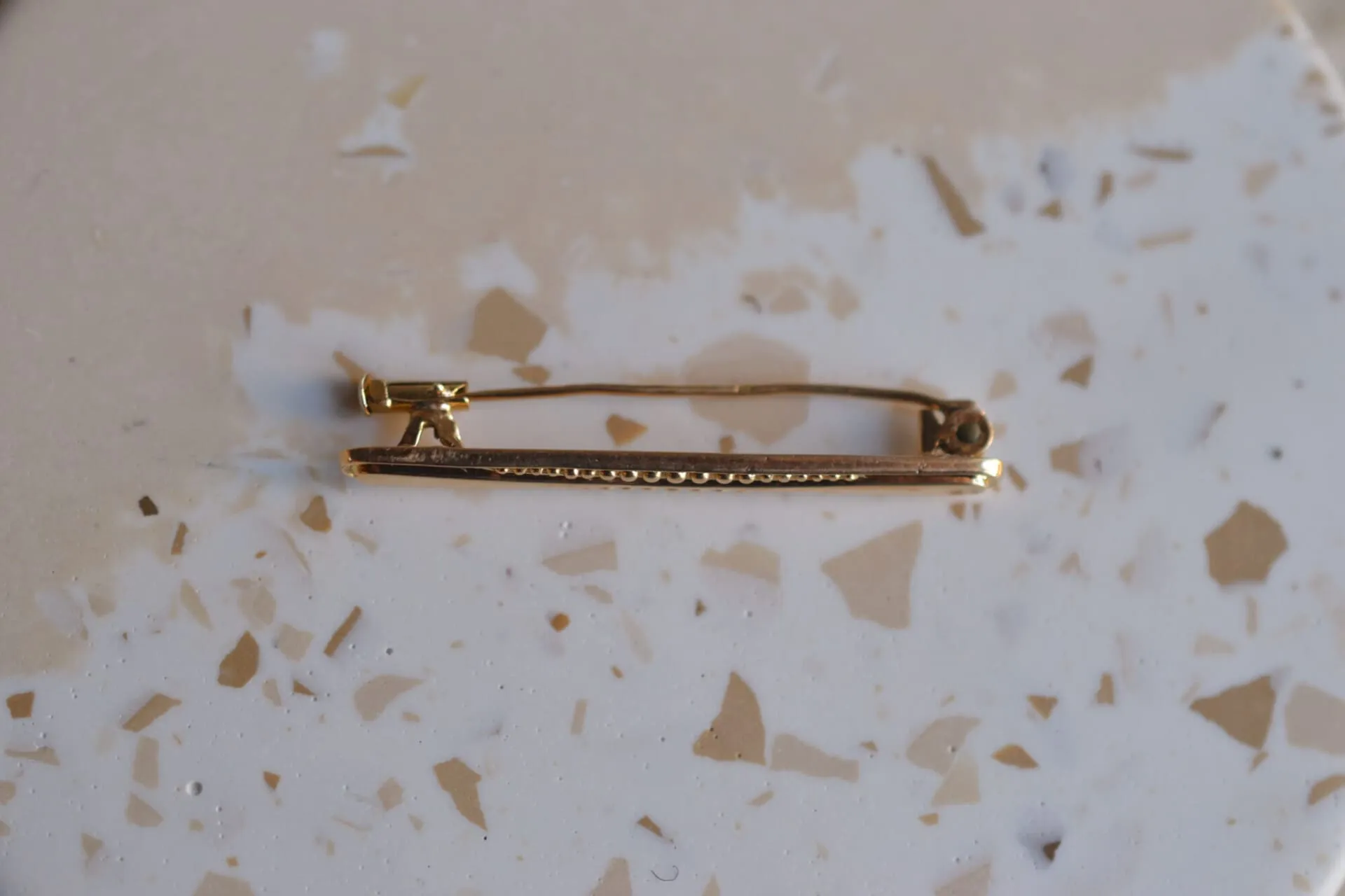 Épingle à cravate décor de perles en or jaune 18 carats sold by 58 Facettes product image thumbnail 3