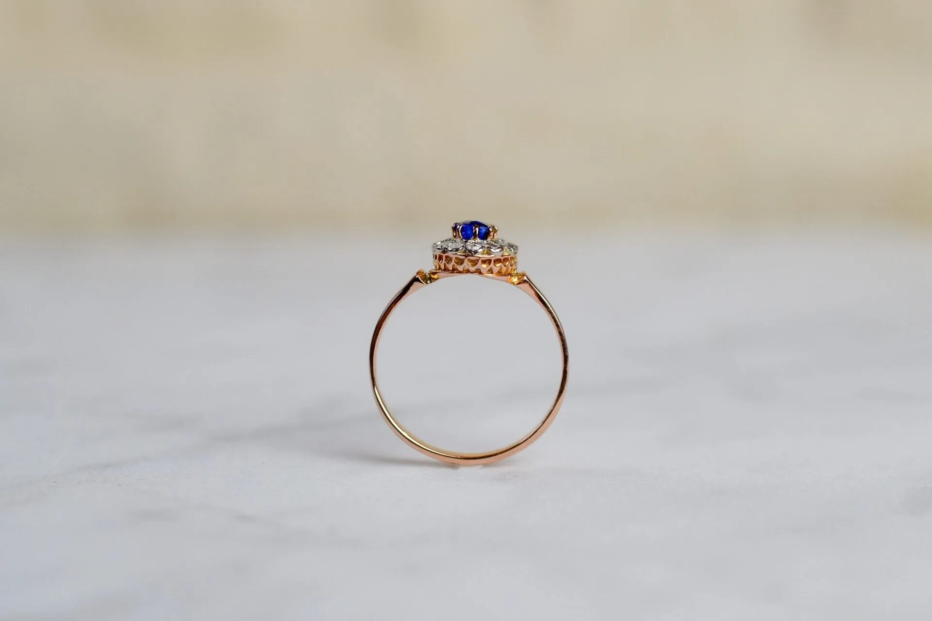 Bague marguerite halo de diamants en or rose 18 carats sold by 58 Facettes product image thumbnail 5
