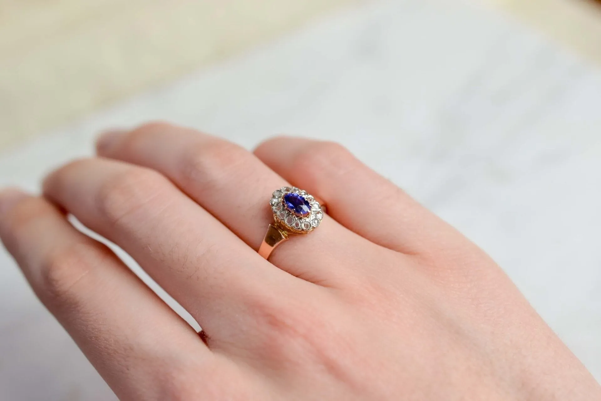 Bague marguerite halo de diamants en or rose 18 carats sold by 58 Facettes product image thumbnail 2
