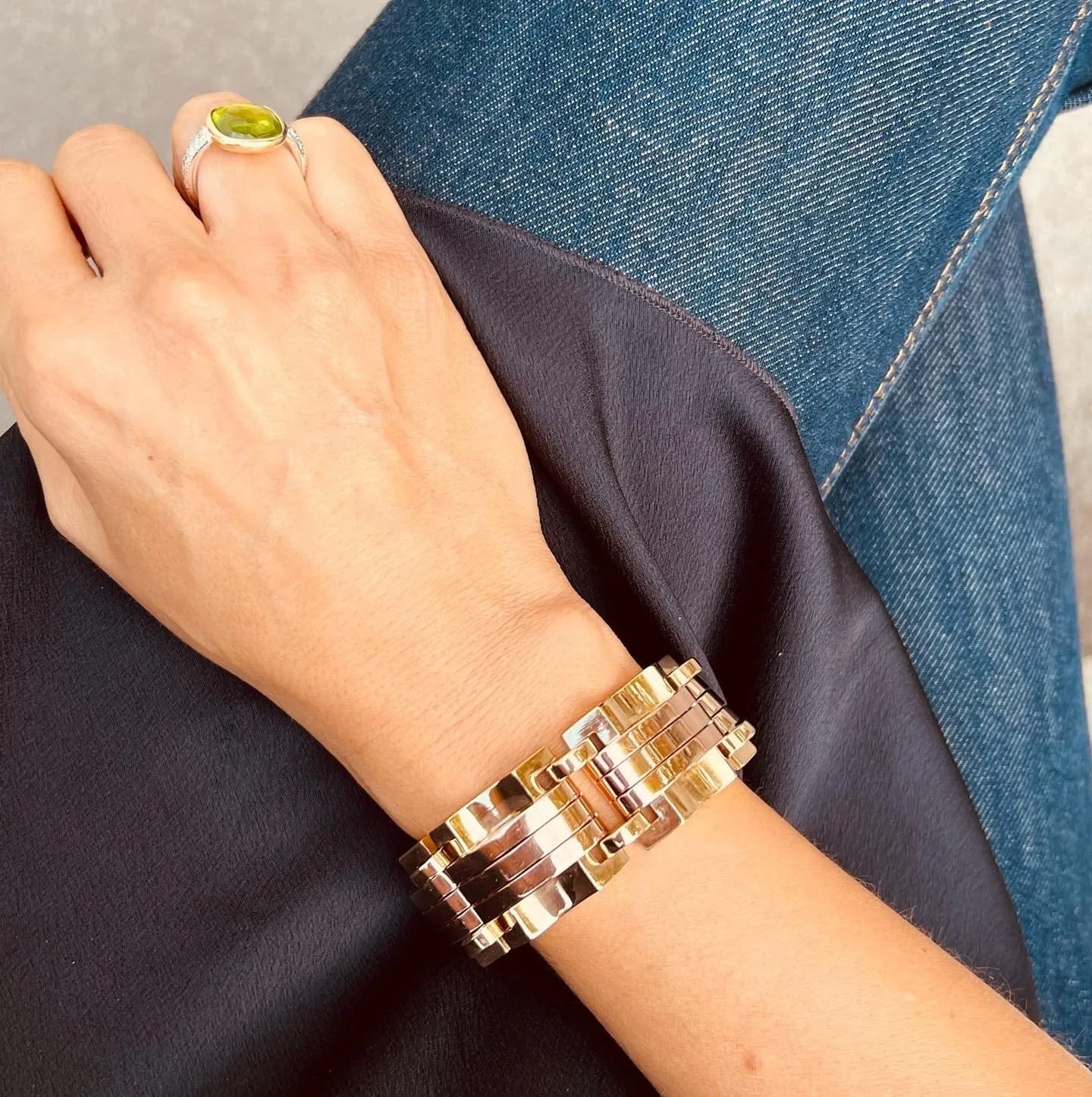 Bracelet Tank années 1940-1950 en or jaune et rose sold by 58 Facettes product image thumbnail 2