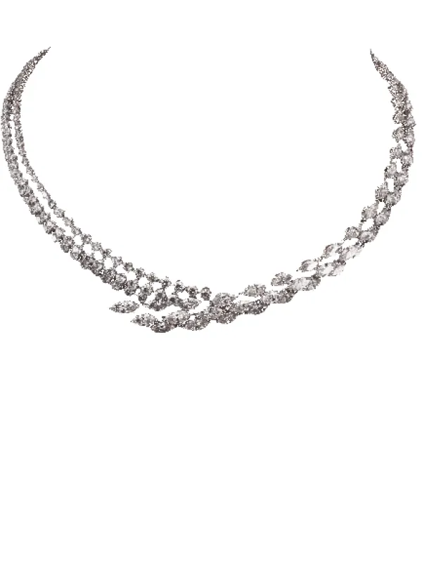 Marquise & Round Diamond high-end necklace sold by 58 Facettes