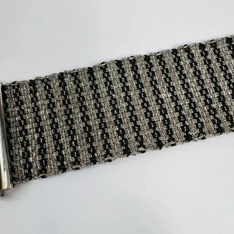 Carolina Bucci - Bracelet manchette en or gris et diamants sold by 58 Facettes product image thumbnail 4