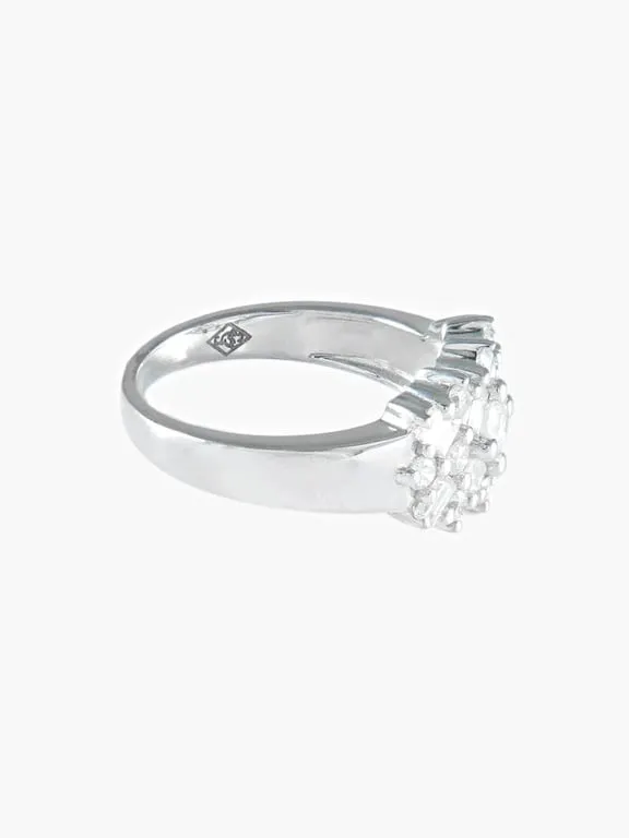 Bague solitaire pavée en or gris et diamants 0,99 ct sold by 58 Facettes product image thumbnail 5