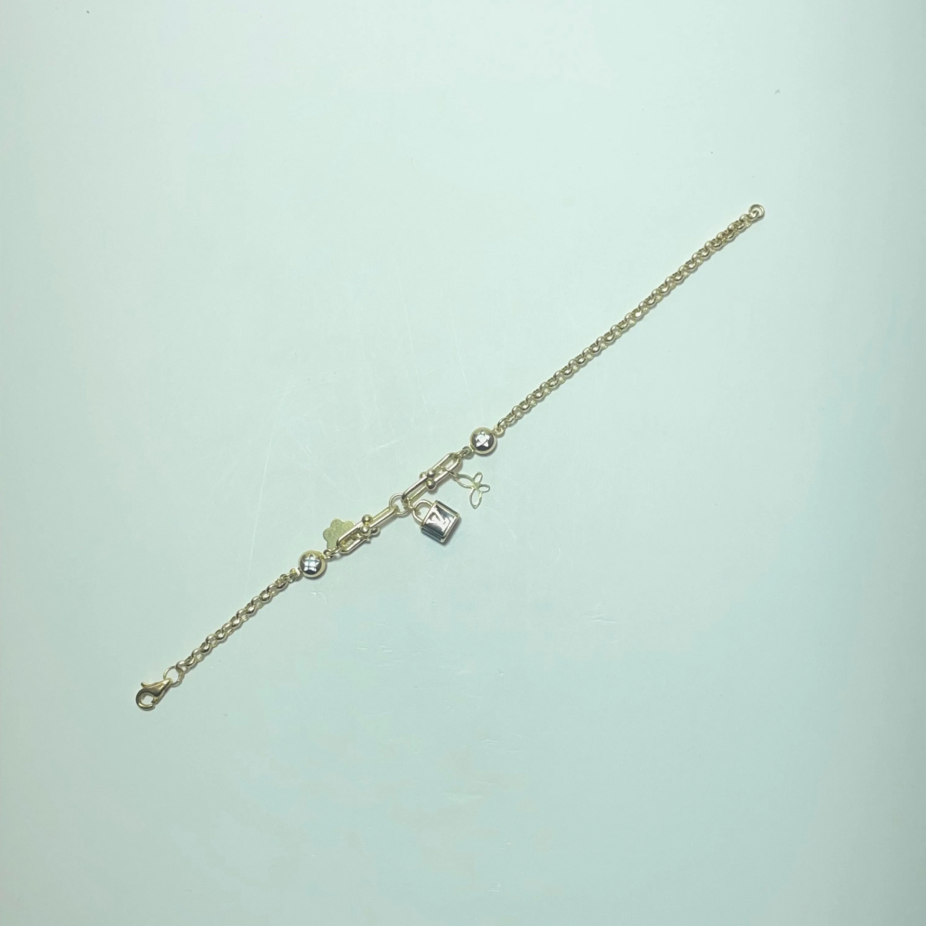 Bracelet en or jaune 14 carats 4,55 g sold by 58 Facettes product image thumbnail 2