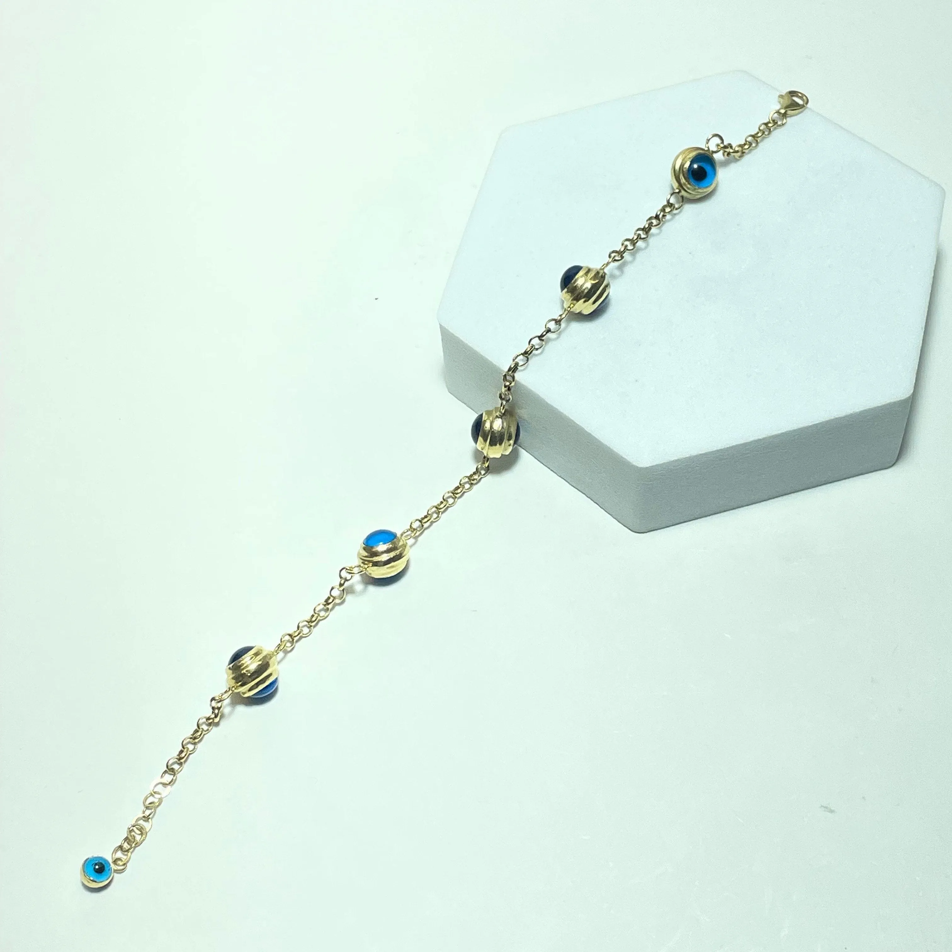Bracelet œil de protection en or jaune 14 carats 6,30 g sold by 58 Facettes product image thumbnail 3