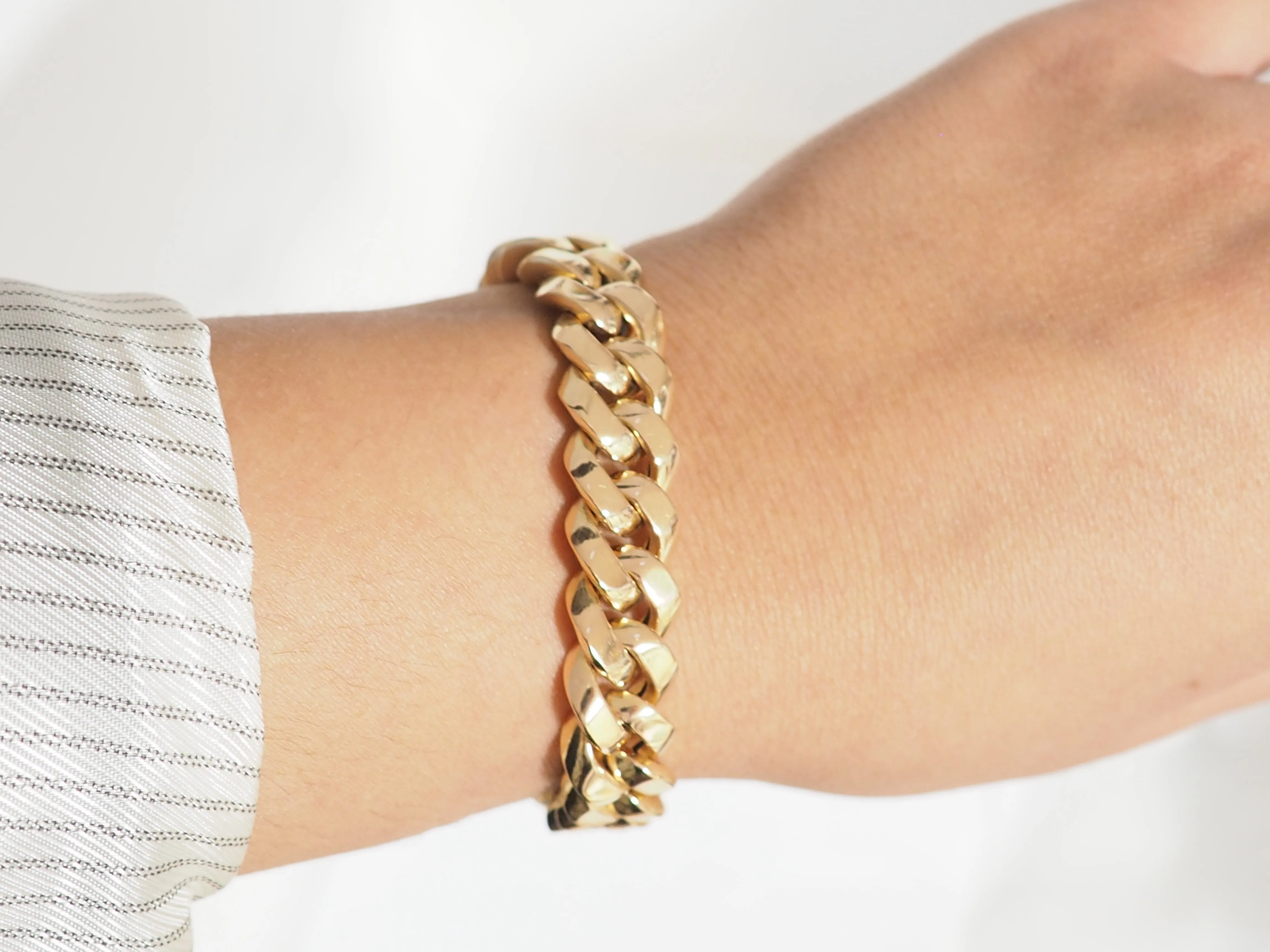 Bracelet vintage maille gourmette en or rose 18 ct sold by 58 Facettes product image thumbnail 2