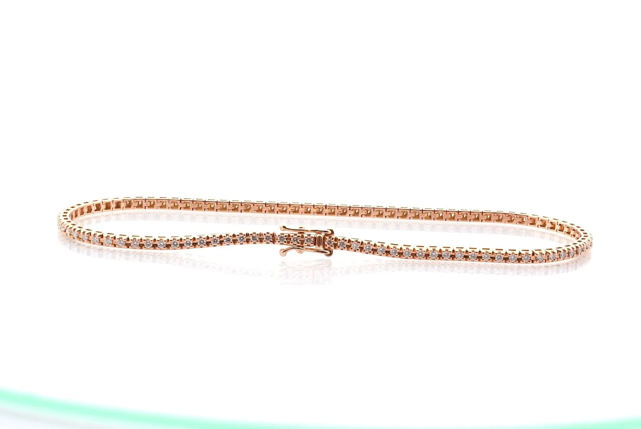 Bracelet ligne diamants en or 18k sold by 58 Facettes product image thumbnail 3