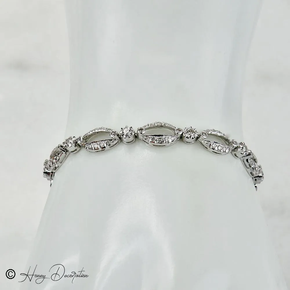Bracelet en or blanc 750 serti de 156 diamants (1,1 ct) sold by 58 Facettes product image thumbnail 3