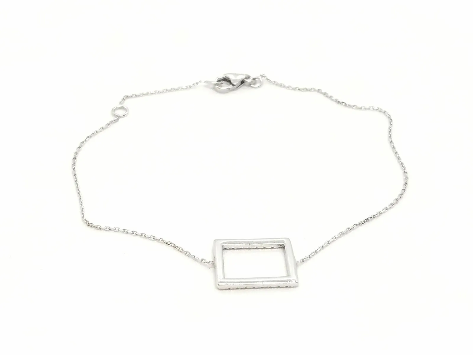 Bracelet graphique en or blanc 18 carats et diamants sold by 58 Facettes product image thumbnail 4