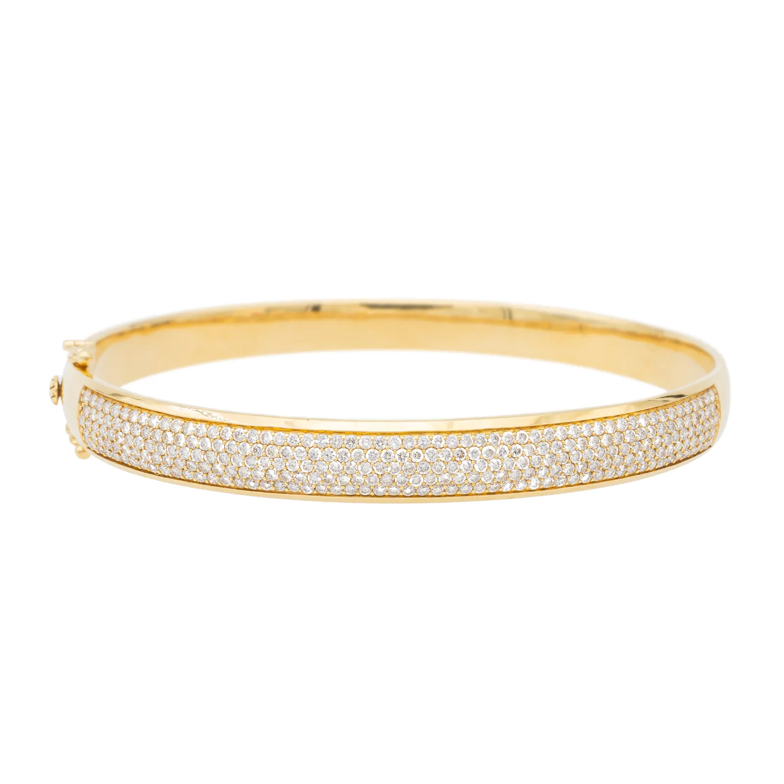 Bracelet jonc rigide en or jaune 18 carats pavé de diamants sold by 58 Facettes
