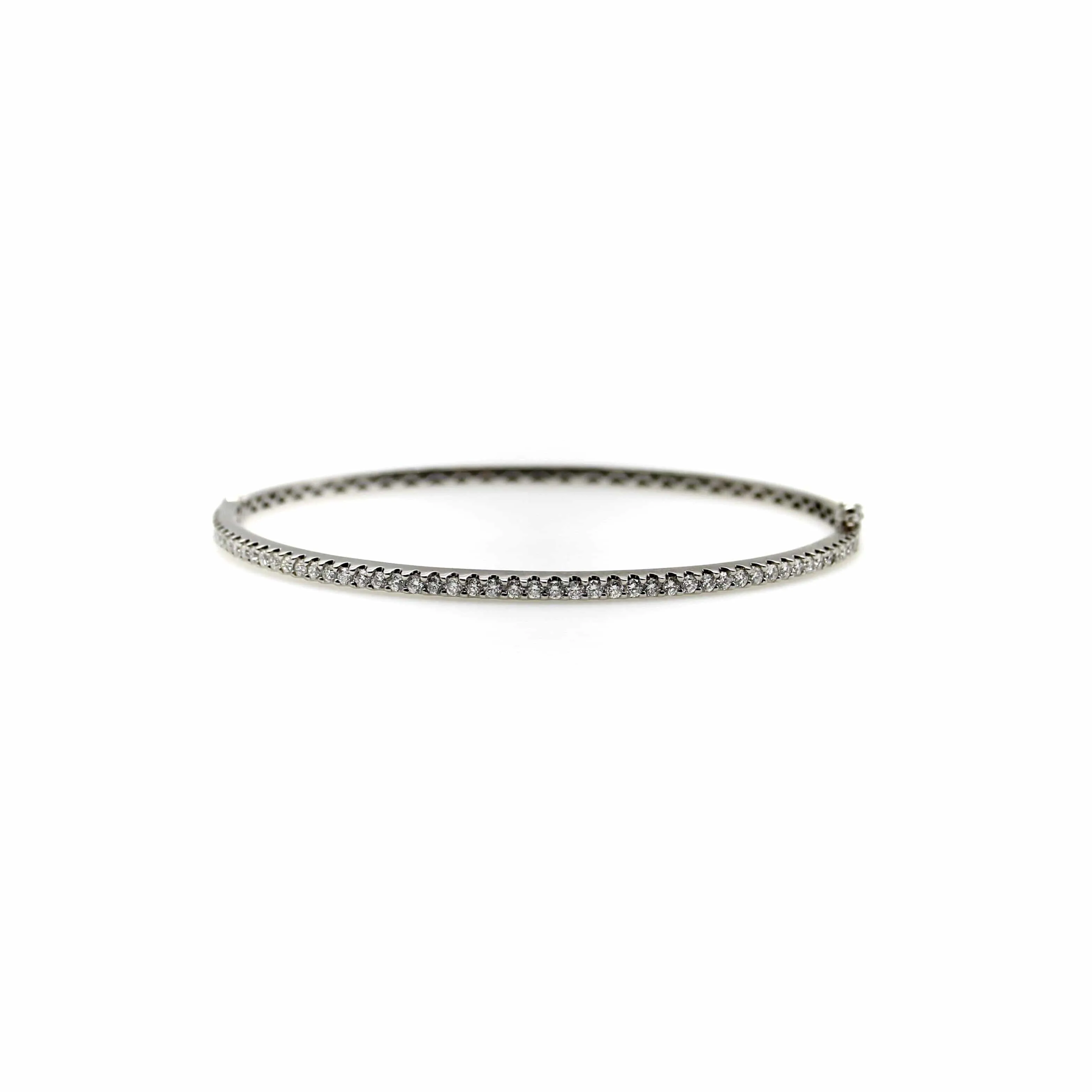 Bracelet jonc contemporain en or blanc 18k et diamants sold by 58 Facettes