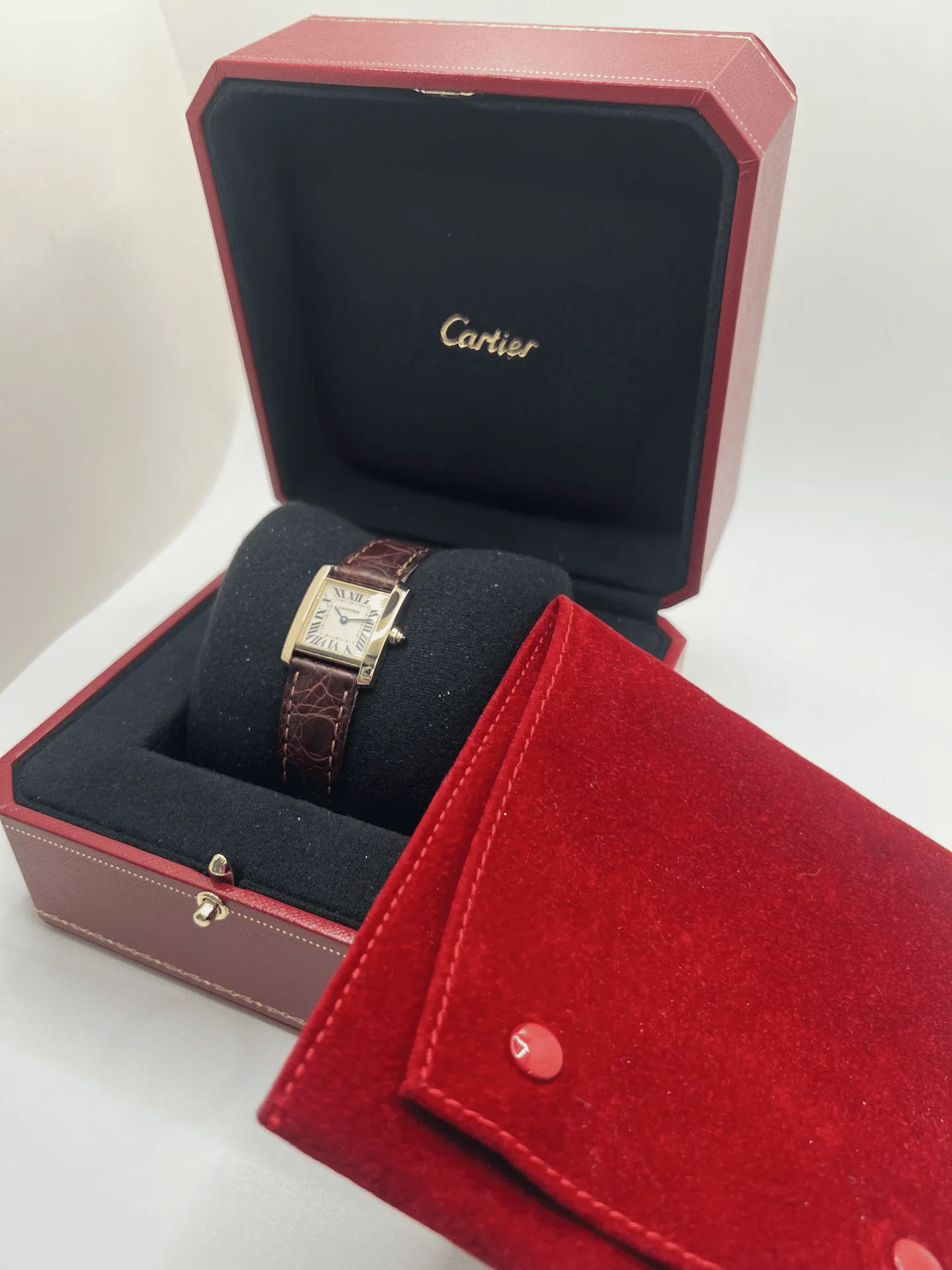 Cartier Tank Française sold by 58 Facettes product image thumbnail 2