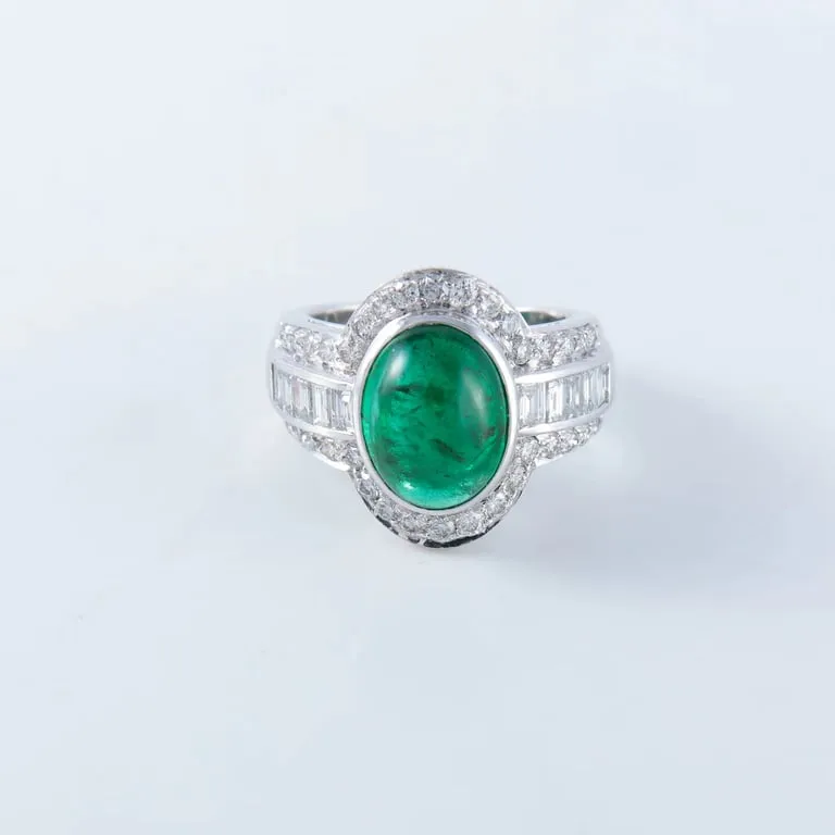 Bague émeraude cabochon et diamants en or blanc 750 sold by 58 Facettes product image thumbnail 2