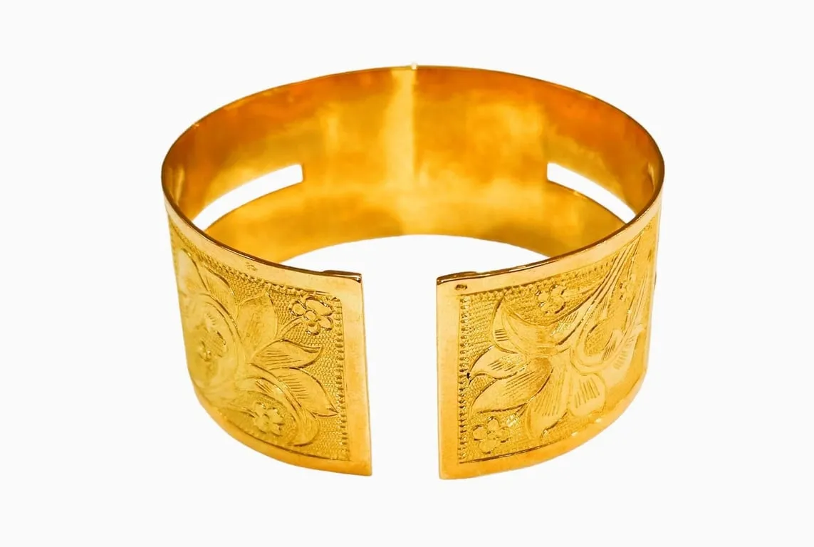 Bracelet manchette rigide en or jaune 18 carats sold by 58 Facettes product image thumbnail 5