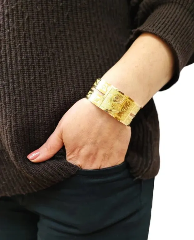 Bracelet manchette rigide en or jaune 18 carats sold by 58 Facettes product image thumbnail 3