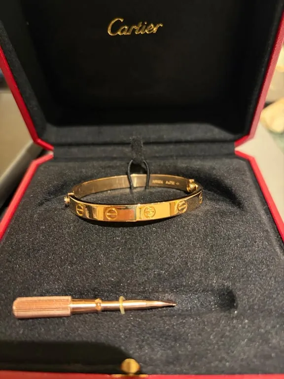 Cartier Love - Bracelet en or rose sold by 58 Facettes product image thumbnail 2