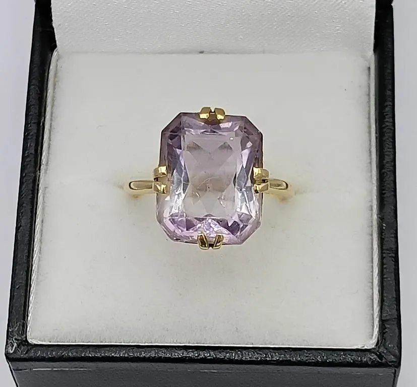 Bague vintage en or jaune 18K avec améthyste taille émeraude sold by 58 Facettes product image thumbnail 3