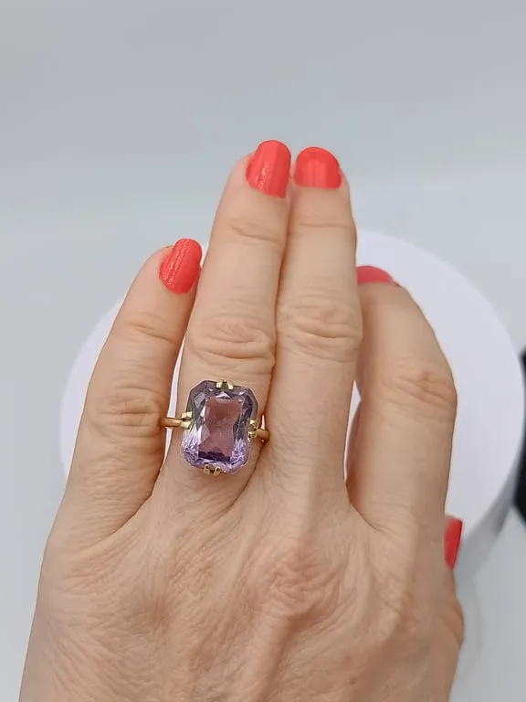 Bague vintage en or jaune 18K avec améthyste taille émeraude sold by 58 Facettes product image thumbnail 2