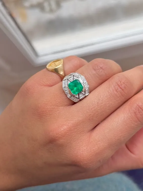 Bague bandeau en or blanc avec émeraude et diamants sold by 58 Facettes product image thumbnail 2