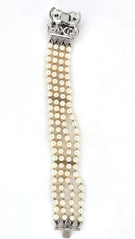 Bracelet de perles avec fermoir en or blanc 18 K et diamants sold by 58 Facettes product image thumbnail 3