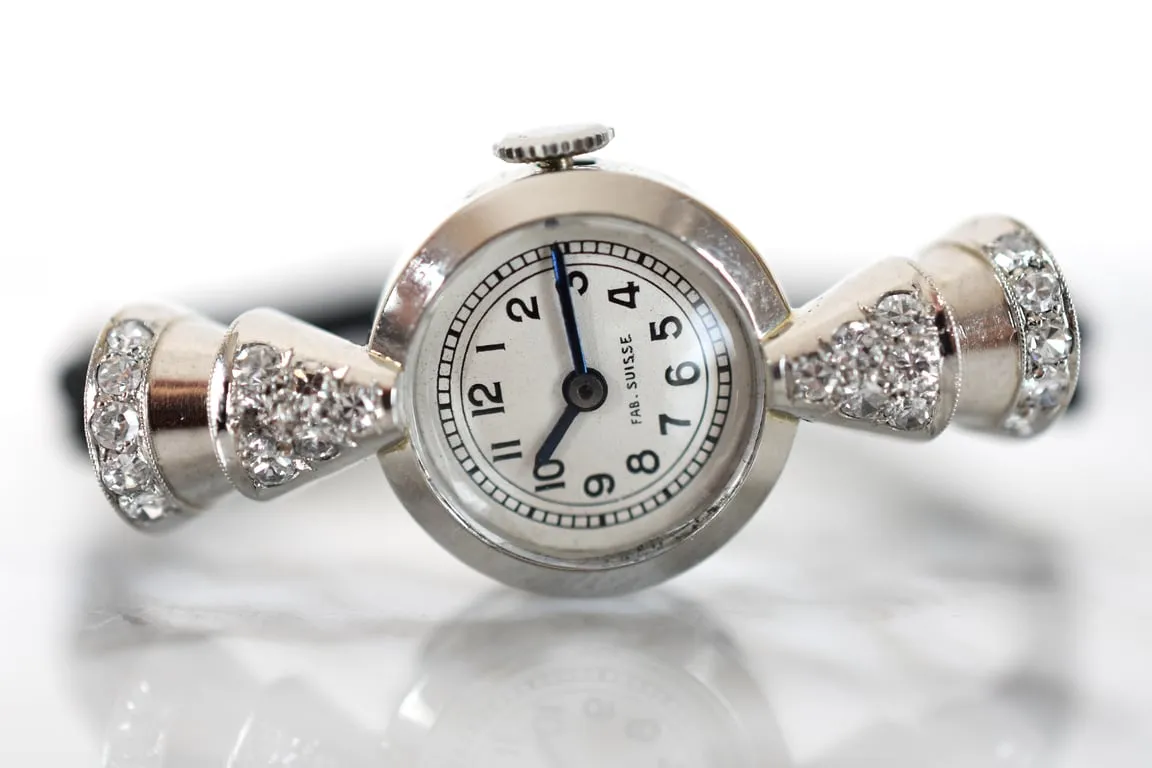 Montre joaillière Art déco - Montre dame en platine 950 et diamants sold by 58 Facettes product image thumbnail 4