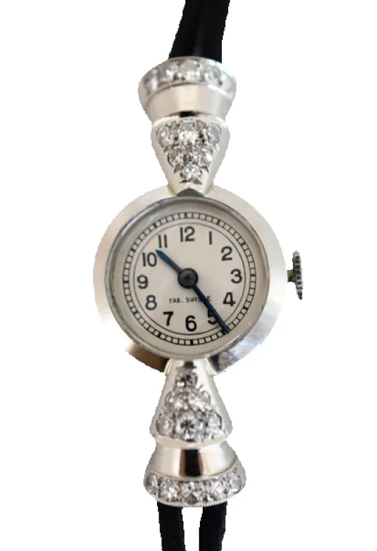 Montre joaillière Art déco - Montre dame en platine 950 et diamants made by 58 Facettes