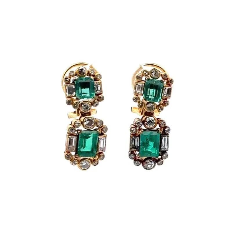 Boucles d’oreilles pendantes émeraudes et diamants en or jaune 18k made by 58 Facettes