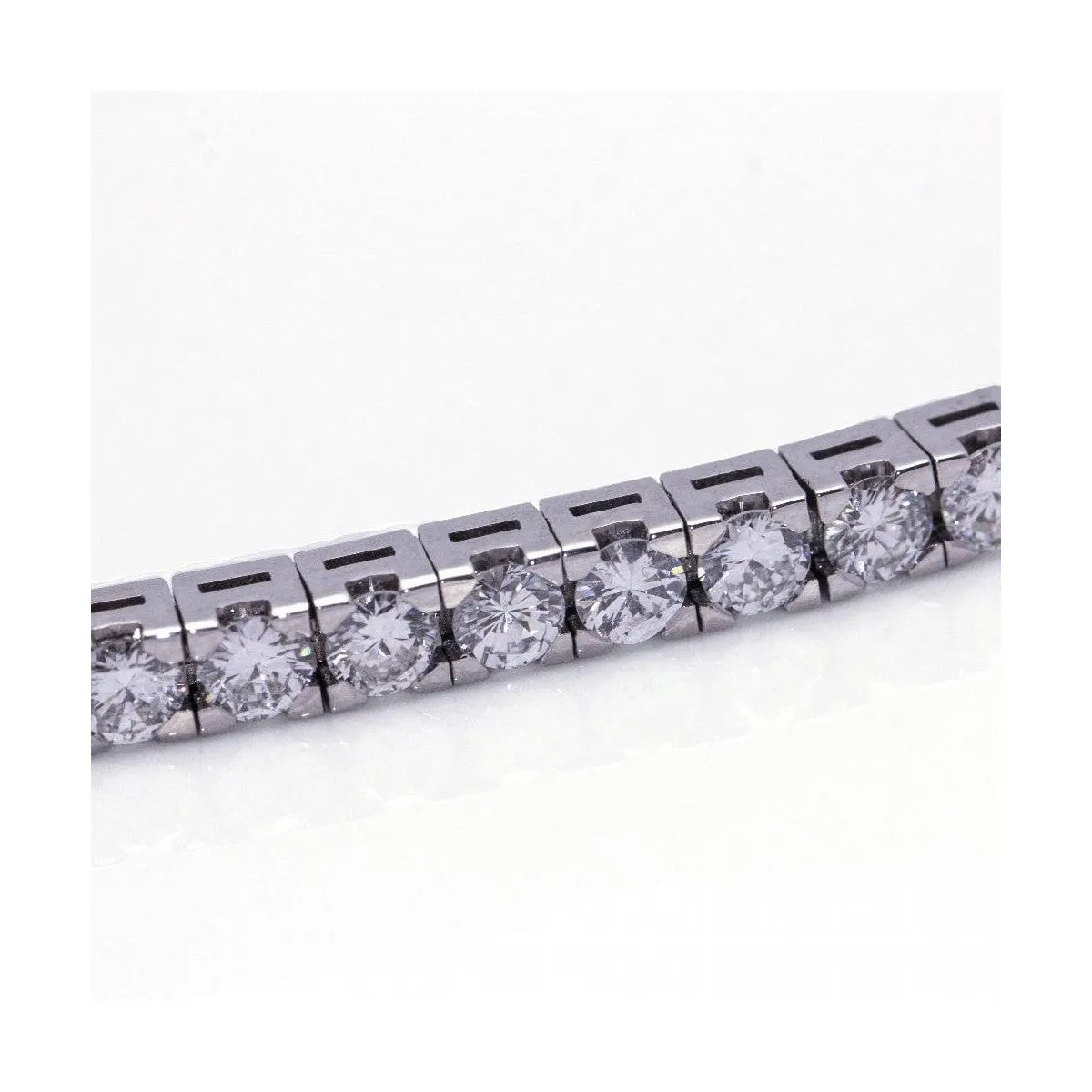 Bracelet rivière - Bracelet en or blanc 18 ct et diamants sold by 58 Facettes product image thumbnail 3