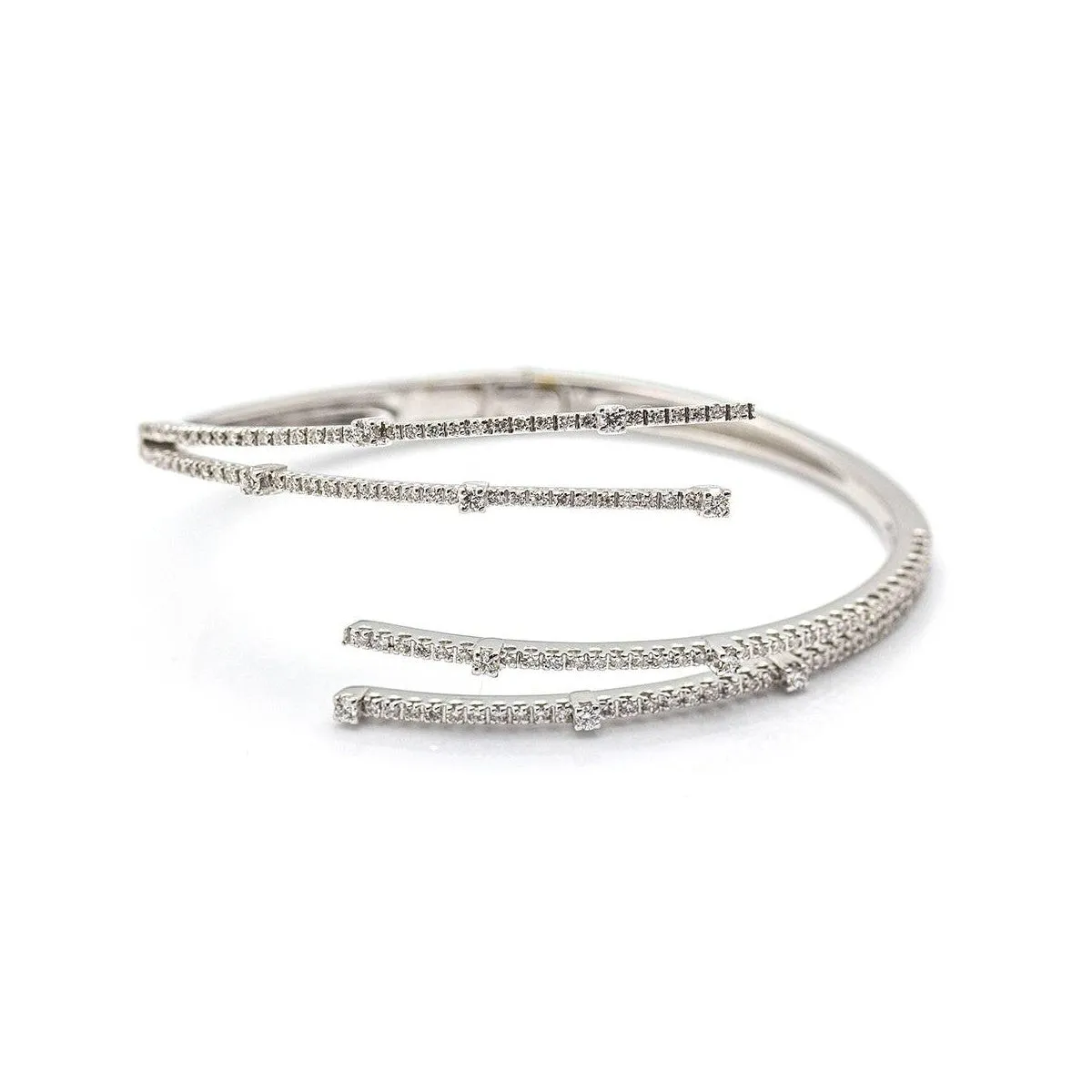 RAY - Bracelet rigide en or blanc 18 kt et diamants sold by 58 Facettes product image thumbnail 2