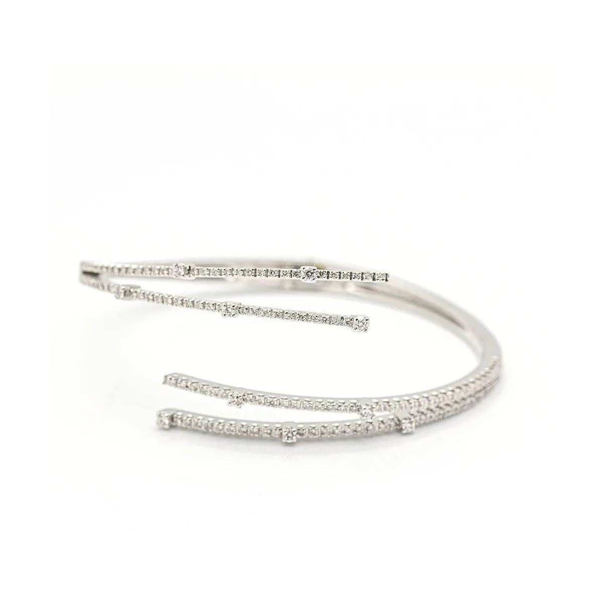 RAY - Bracelet rigide en or blanc 18 kt et diamants sold by 58 Facettes product image thumbnail 3