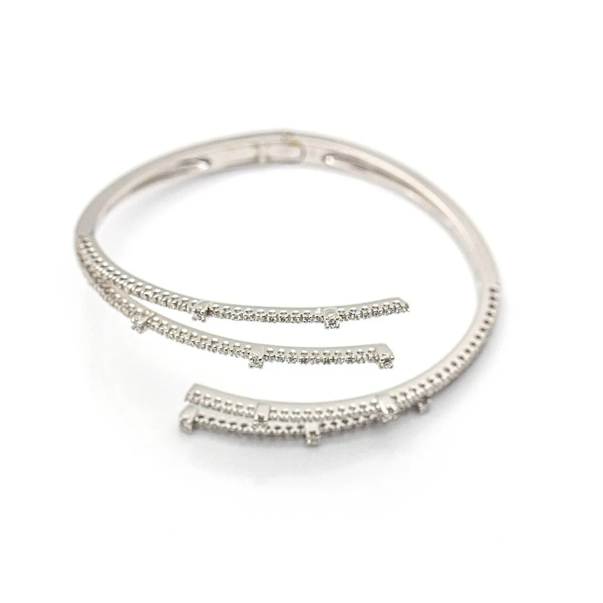 RAY - Bracelet rigide en or blanc 18 kt et diamants sold by 58 Facettes product image thumbnail 4